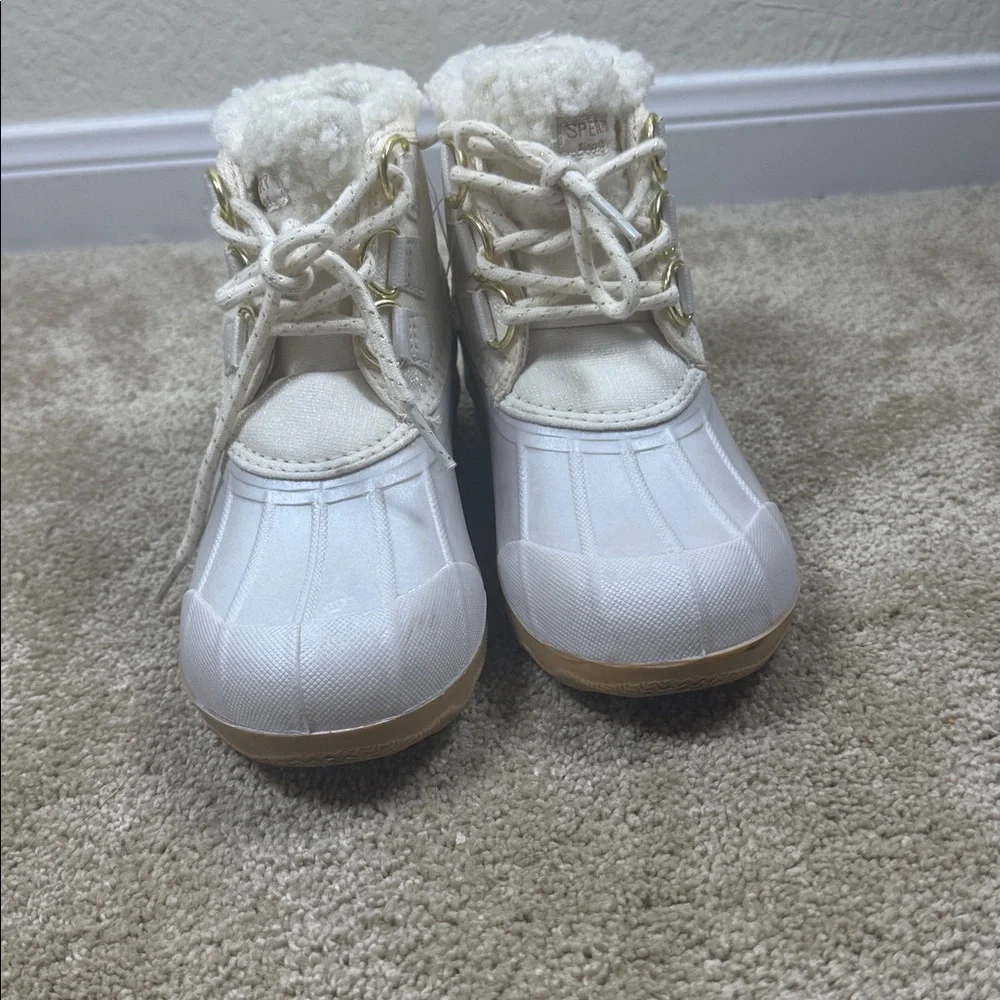 Sperry Kids‎ Cream and Tan Boots